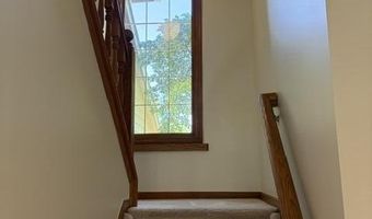 1261 Laurel View Dr, Ann Arbor, MI 48105