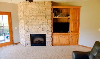 425 240th Ave 201, Arnolds Park, IA 51331