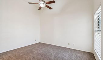 1976 N LEMON TREE Ln 19, Chandler, AZ 85224