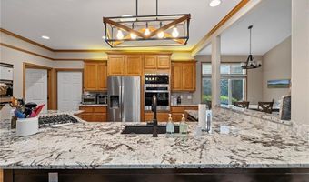 6 Leawood Pl, Bella Vista, AR 72715