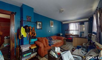 92 Water St, Chester, CT 06412