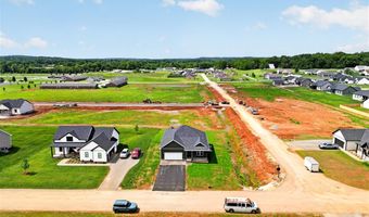 131 McCutchen Ct, Auburn, KY 42206