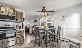 35 Kent Ave, Bridgeport, CT 06610