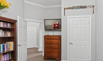 6122 Bay Village Dr 205, Athens, AL 35611