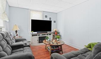 1428 Park Ave, Cranston, RI 02920