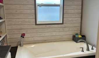 913 Elm Hill Dr, Brandon, MS 39042