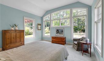 188 Reist St, Amherst, NY 14221