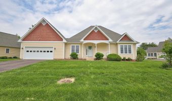 136 Thistle Pond Dr 136, Bloomfield, CT 06002