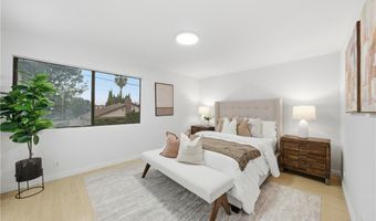 1231 S Golden W 30, Arcadia, CA 91007