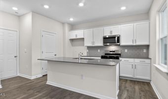 58 Green Laurel Dr, Angier, NC 27501