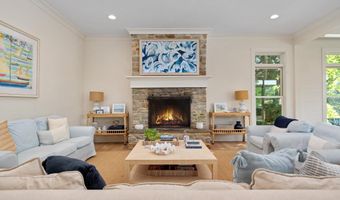 529 LEE Cir, Annapolis, MD 21403