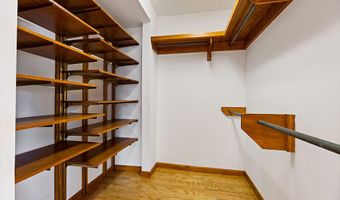 9 Snug Harbor Rd, Belgrade, ME 04917