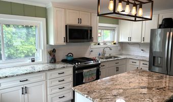 815 W Washington Ave, Alpena, MI 49707