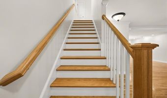 16 Streamview Dr 16, Cumberland, RI 02864