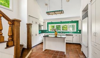 97 Harrison Ave P1, Newport, RI 02840