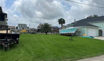 4921 LISA ANN Dr, Barataria, LA 70036