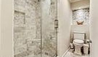 5301 WESTBARD Cir 419, Bethesda, MD 20816