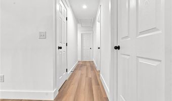 4380 Navajo Ln SE, Acworth, GA 30102