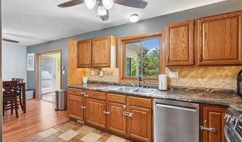 8032 NE 27th Ave, Altoona, IA 50009