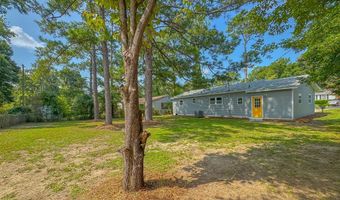 913 Virginia Pl, Bainbridge, GA 39819