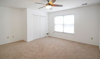 2 Morning Glory Ln, Whiting, NJ 08759
