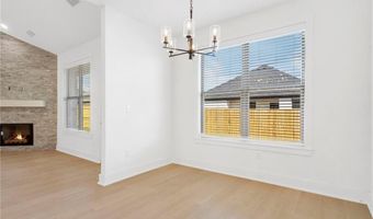 6902 SW Basswood Ave, Bentonville, AR 72713