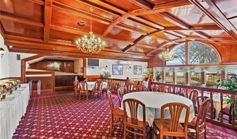 383 Metacom Ave, Bristol, RI 02809