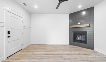 739 Curlew Dr, Ammon, ID 83406