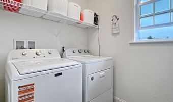 127 Cowbell Xing, Atkinson, NH 03811