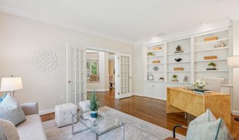 10900 BELLS RIDGE Dr, Potomac, MD 20854