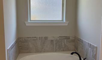 16003 Summer Gardens Ave, Baton Rouge, LA 70817