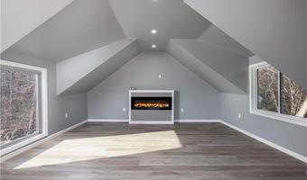 311 Hope Rd, Cranston, RI 02921