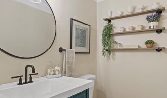 13 Colton Ct, Bayville, NJ 08721