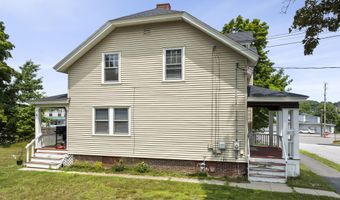 36 Vernon St, Auburn, ME 04210