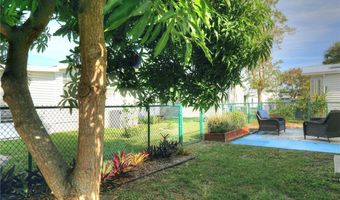 572 Dolphin Cir, Barefoot Bay, FL 32976