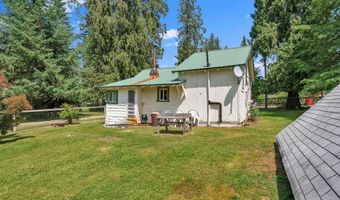 498 Lakeview Rd, Bayview, ID 83803