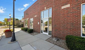 218 S Main St, Almont, MI 48003