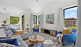 360 ROARK Way, Amherst, WI 54409