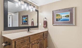 4911 141st Ter, Basehor, KS 66007