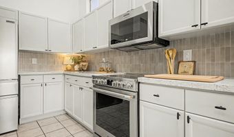 4890 W GERONIMO St, Chandler, AZ 85226