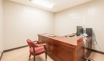 306 LAURENS St NW, Aiken, SC 29801