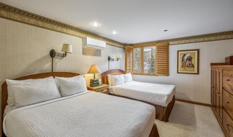 311 Offerson Rd 121, Beaver Creek, CO 81620