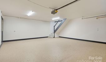 8 Indian Ridge Rd, Asheville, NC 28803
