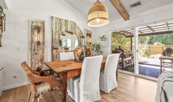 22 Chesterfield Lake Dr, Beaufort, SC 29906
