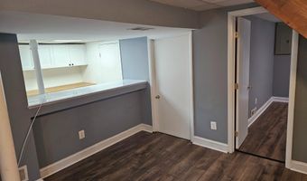 6422 PICKETT St, Alexandria, VA 22306