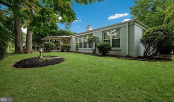 1810 HEMLOCK Cir, Abington, PA 19001