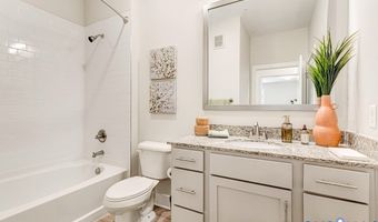 10525 Stony Bluff Dr 105, Ashland, VA 23005