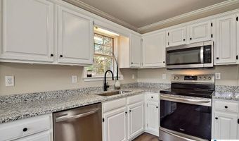249 BRENTWOOD Dr, Alabaster, AL 35007