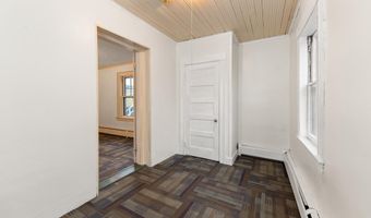 28 Central Sq, Bristol, NH 03222