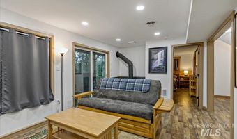 79 Sunset Loop, Cascade, ID 83611